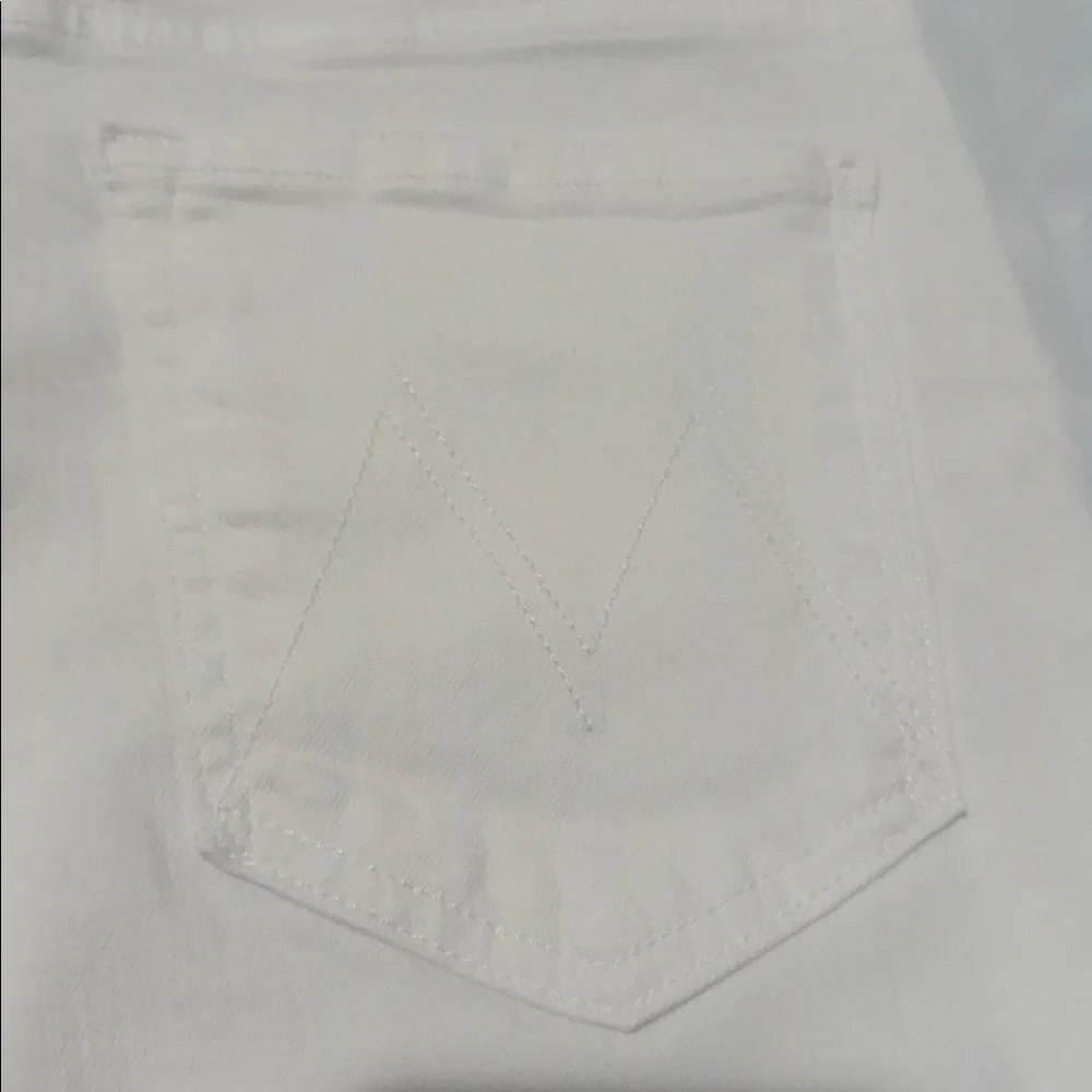 Mother Hi-Waist Capri Jeans. Ladies 32 - Picture 11 of 16